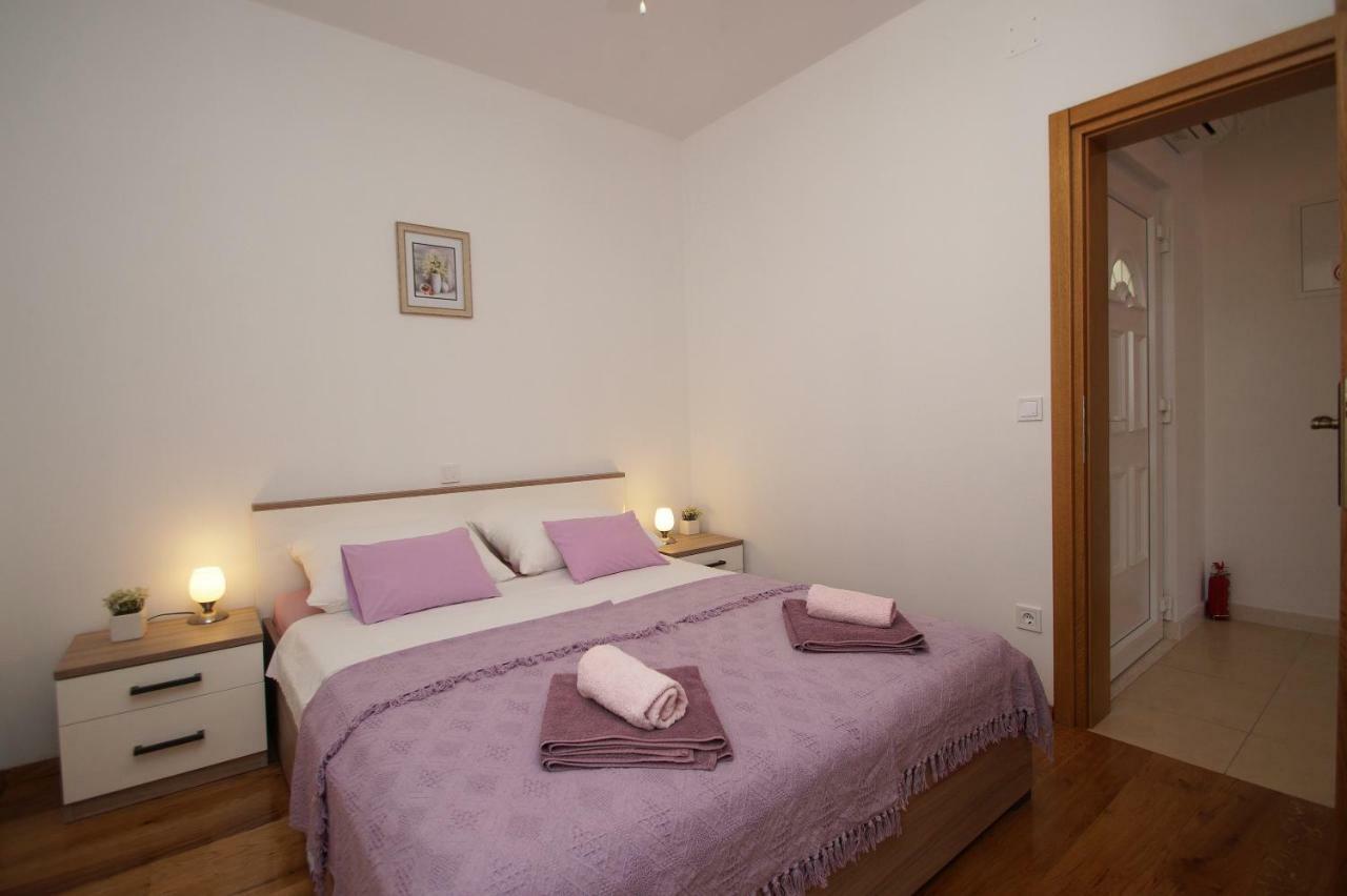 Apartments Mirna Korcula Town Luaran gambar
