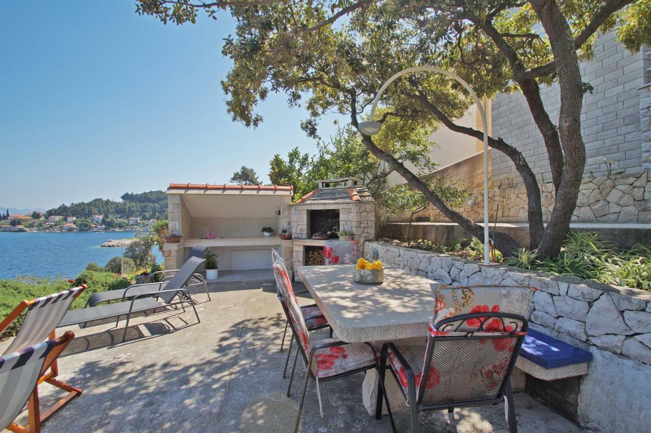 Apartments Mirna Korcula Town Luaran gambar