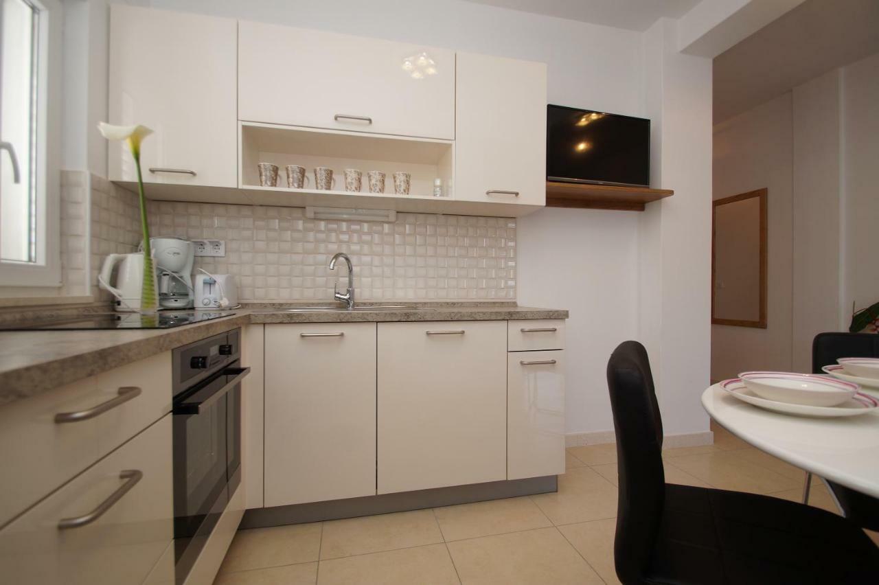 Apartments Mirna Korcula Town Luaran gambar