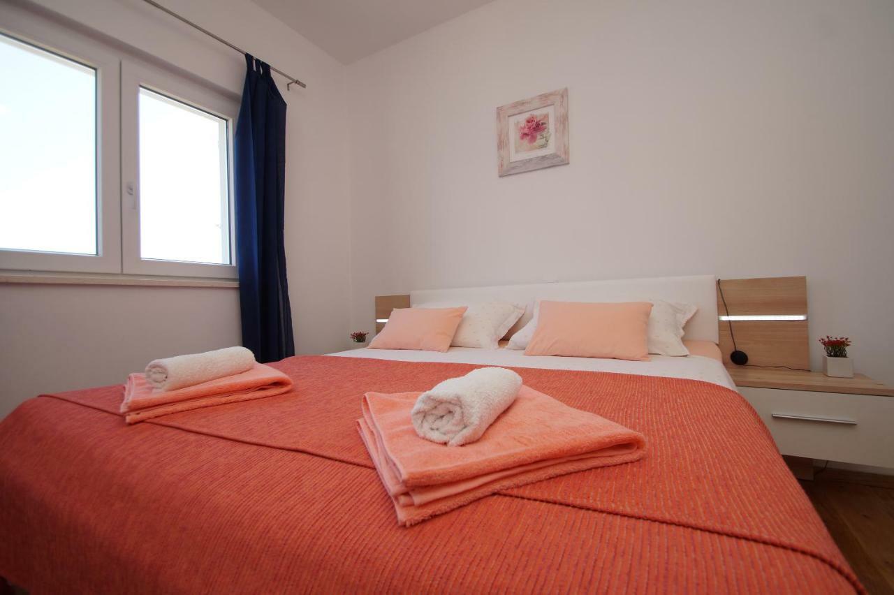 Apartments Mirna Korcula Town Luaran gambar